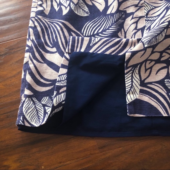 SOLD | Banana Republic | Beautiful Dress - Picture 5 of 5